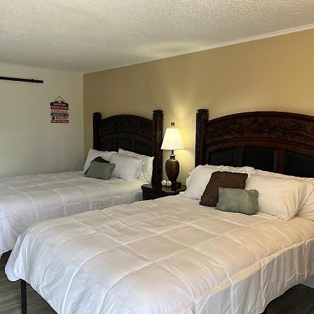 Ballparks Inn Branson Bagian luar foto